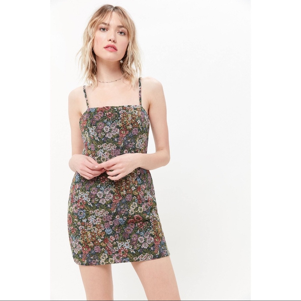 NWT urban Outfitters jacquard floral tapestry mini dress